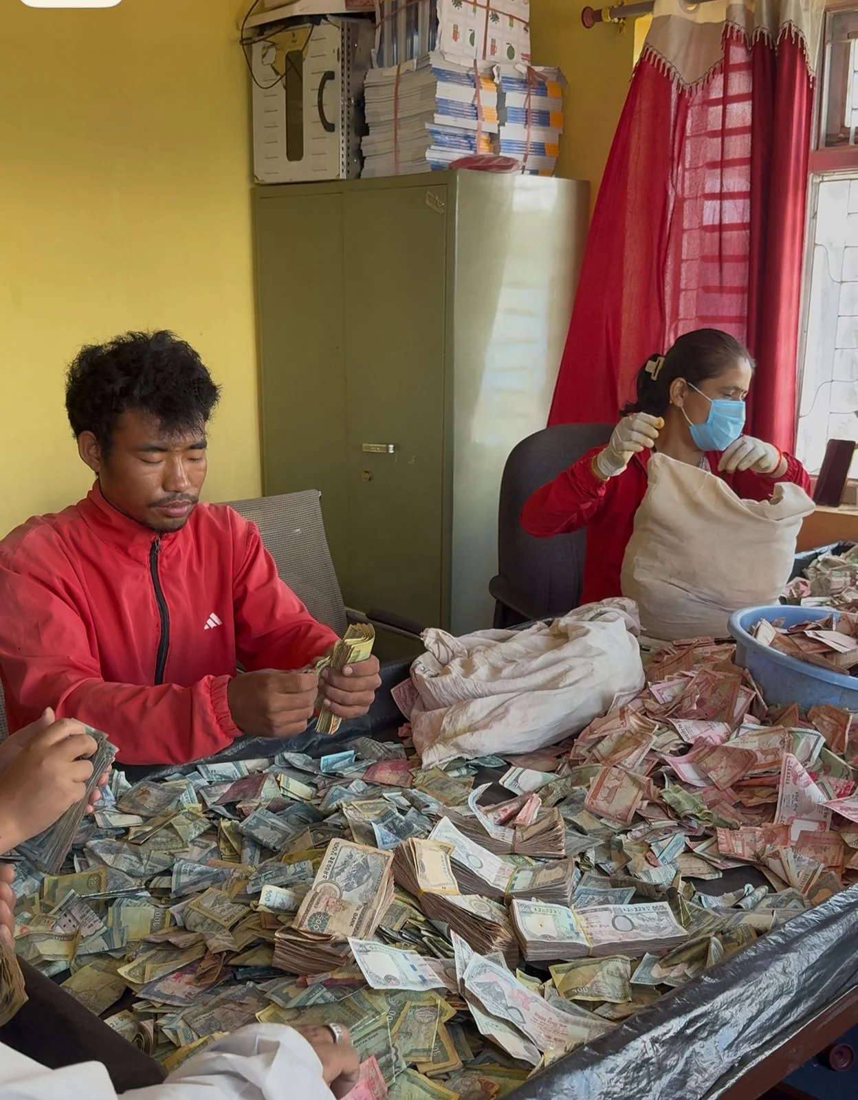 भदौमा पाथीभरामा करिब १० लाख भेटी संकलन 2 1000009385