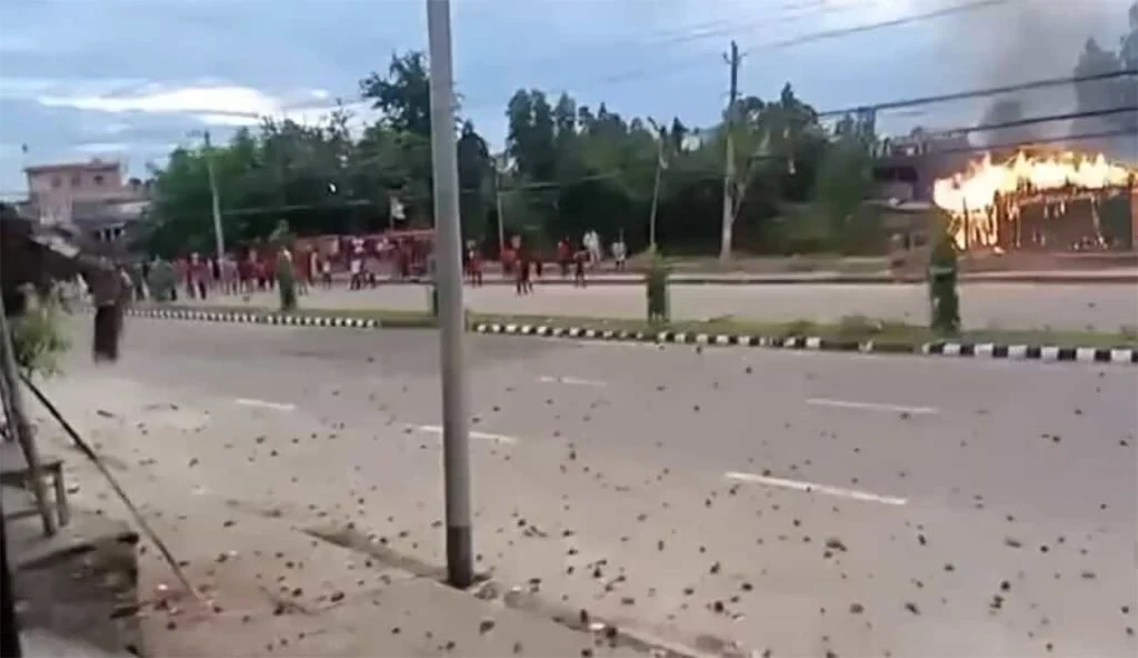 Janakpurdham 20 coffure